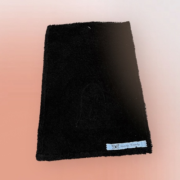 *Lot/3 𝑯𝒂𝒏𝒅𝒎𝒂𝒅𝒆 Halloween HandTowels - Picture 13 of 16